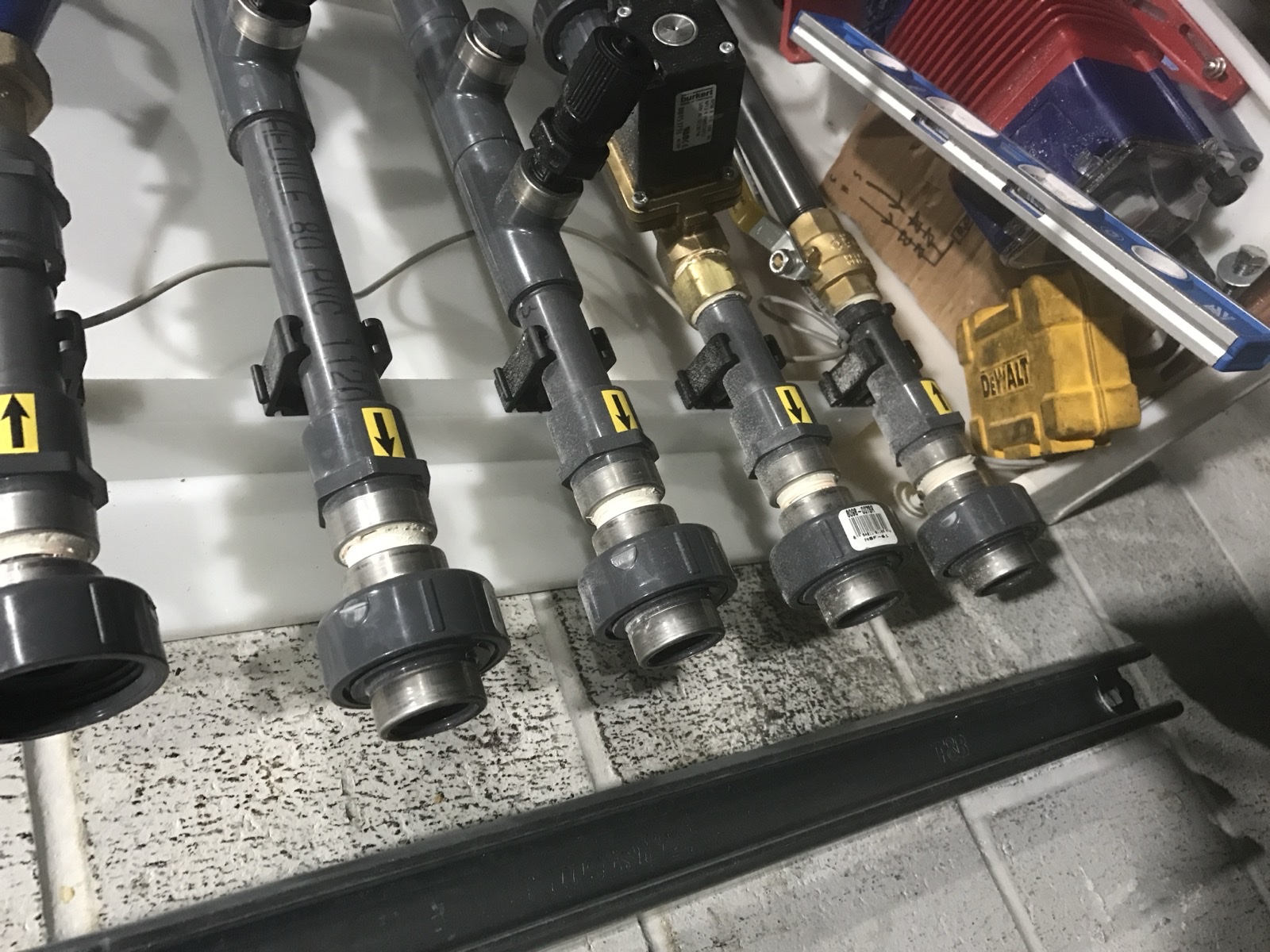 Commercial plumbing fittings